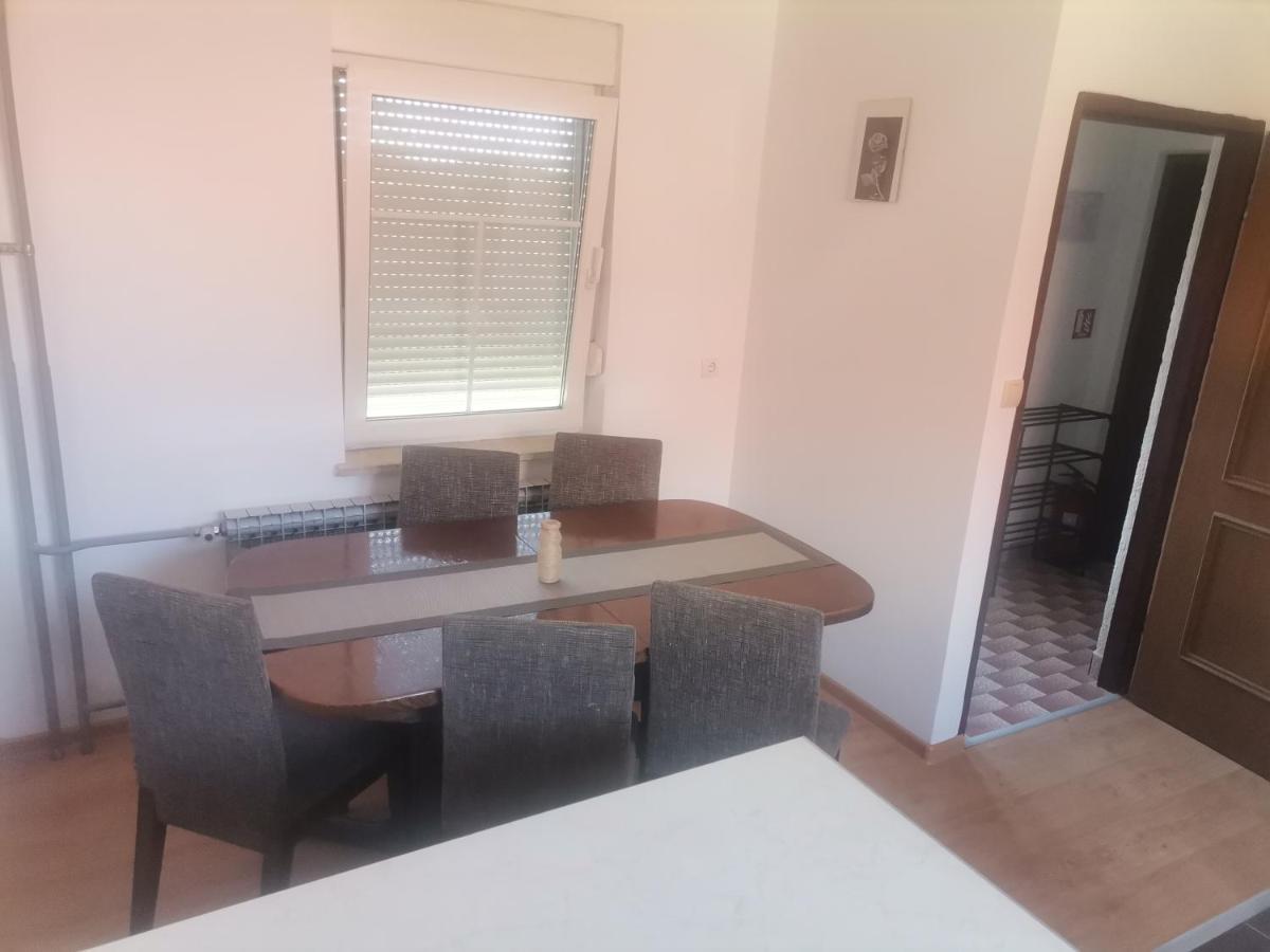 Apartman Sipa Bjelovar Extérieur photo
