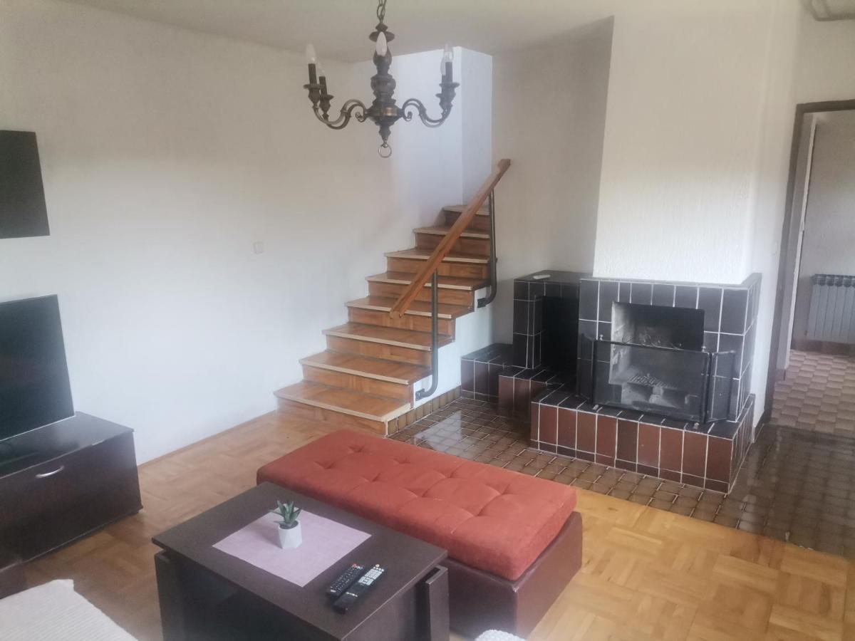 Apartman Sipa Bjelovar Extérieur photo